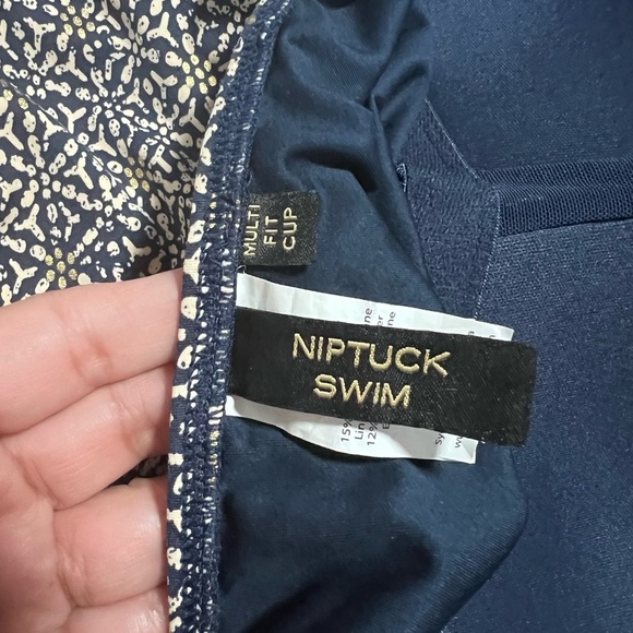 Nip tuck swim tintilating tile foil Joanne twist front one piece swimsuit 8 - Picture 3 of 10